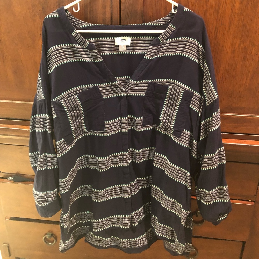 Final price. Old Navy Shirt